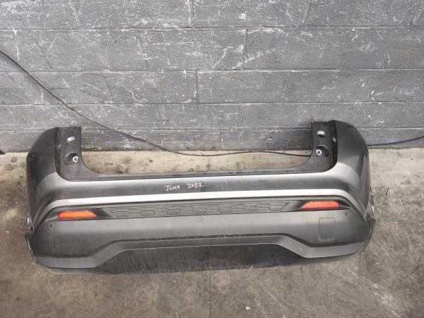 PARE CHOC ARRIERE NISSAN JUKE 2019+ - Vue 1